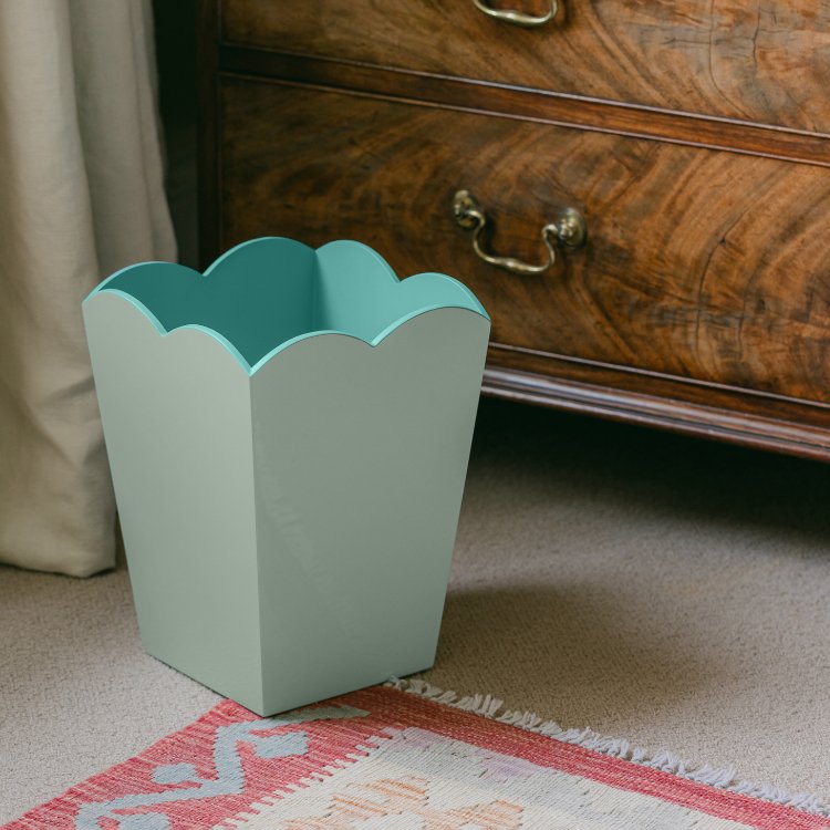 Scalloped Lacquer Bin – Eau De Nil & Turquoise - Addison Ross Ltd UK